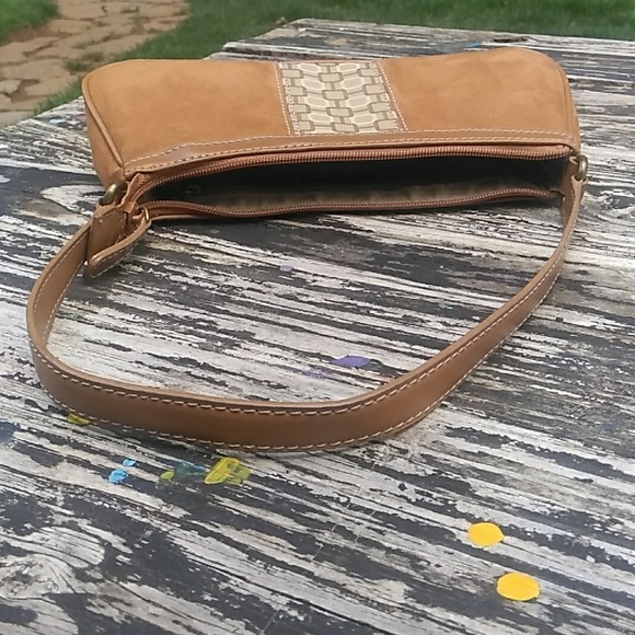 Nine West Handbags - Nine West Small Handle Tote